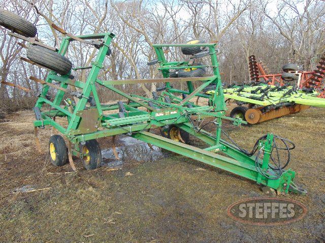  John Deere 1610_1.jpg